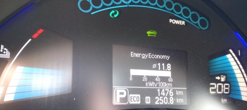 DSC_0593.JPG (140.99 KiB) Visto 6681 vezes Autonomia 11 Barras 90% SOC